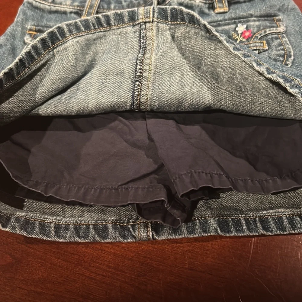 Gymboree Chelsea Girl Denim Embroidered Skort Size 5